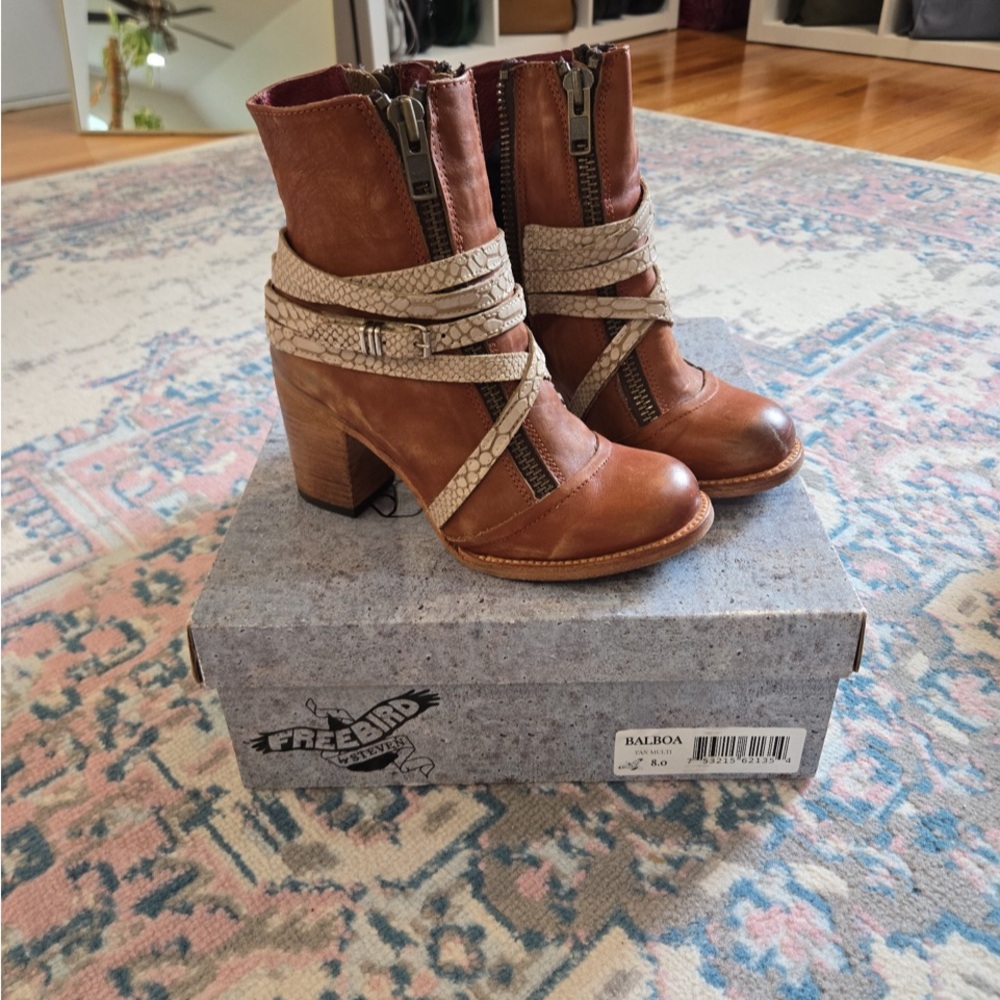 Freebird Bowboa  boots